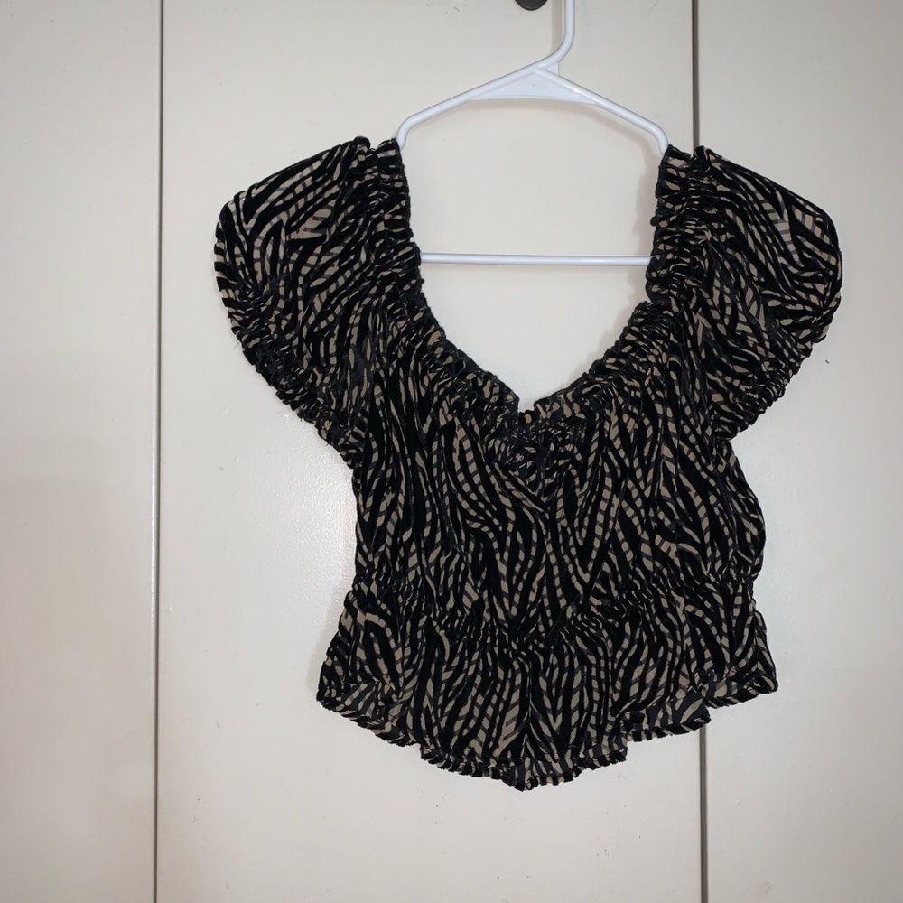 windsor crop top
